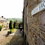 1220 chapel en le frith 1502838319