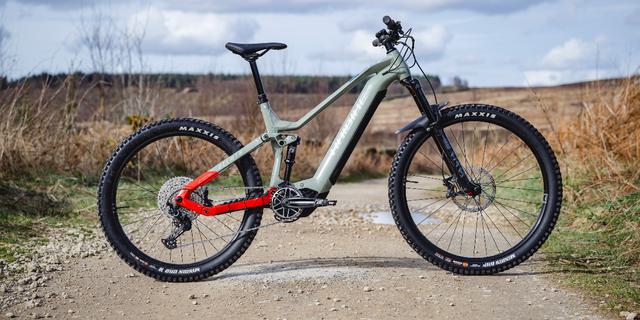 18 EAB56 E 54 EF 4 C7 F BEFA 8 C00652628 F7