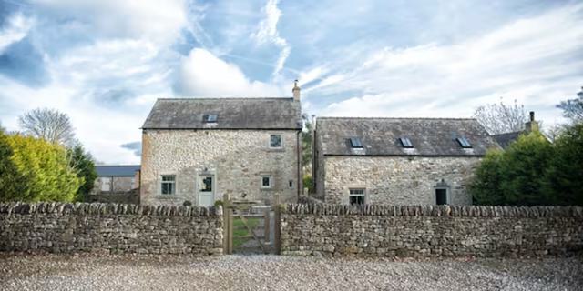 5 CAC62 C7 96 CF 4 C55 B88 D 199 A4435091 F