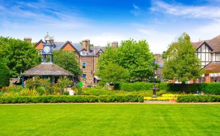 Hall Leys Park