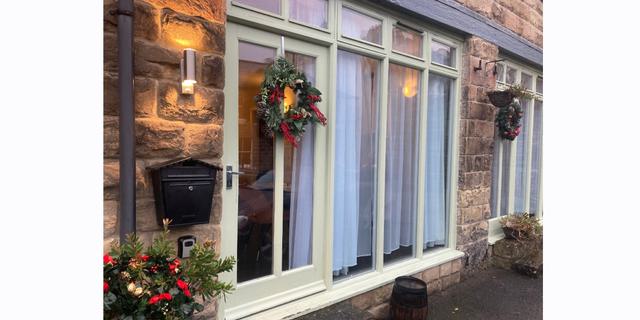 One Coach House Mews Main Picture NEW