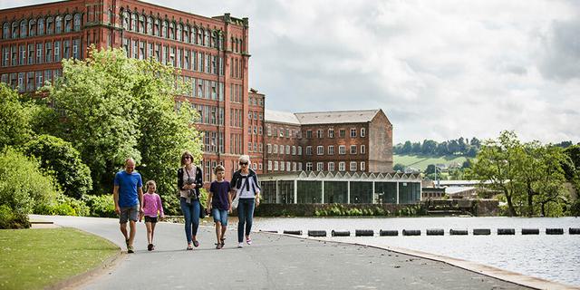 River Gardens Family 2017350355